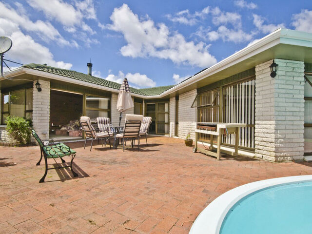 15 Wintere Rd, Papatoetoe